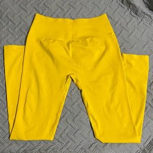 Alphalete Amplify Leggings - Golden Hour